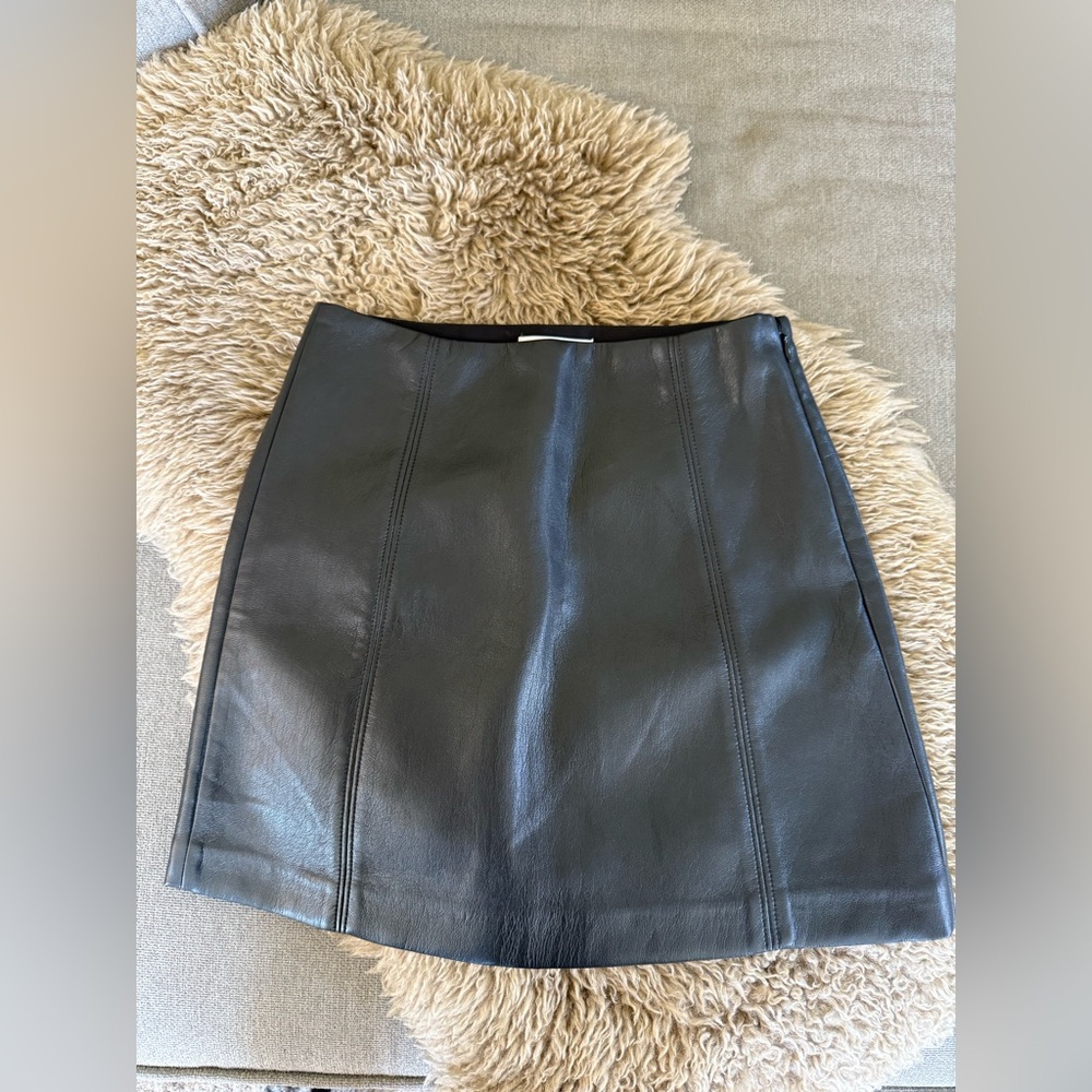 Aritzia Babaton Black Faux Leather Skirt